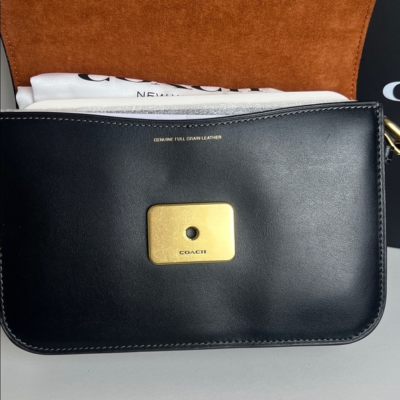 NWT Coach Shoulder Bag - Picture 6 of 13